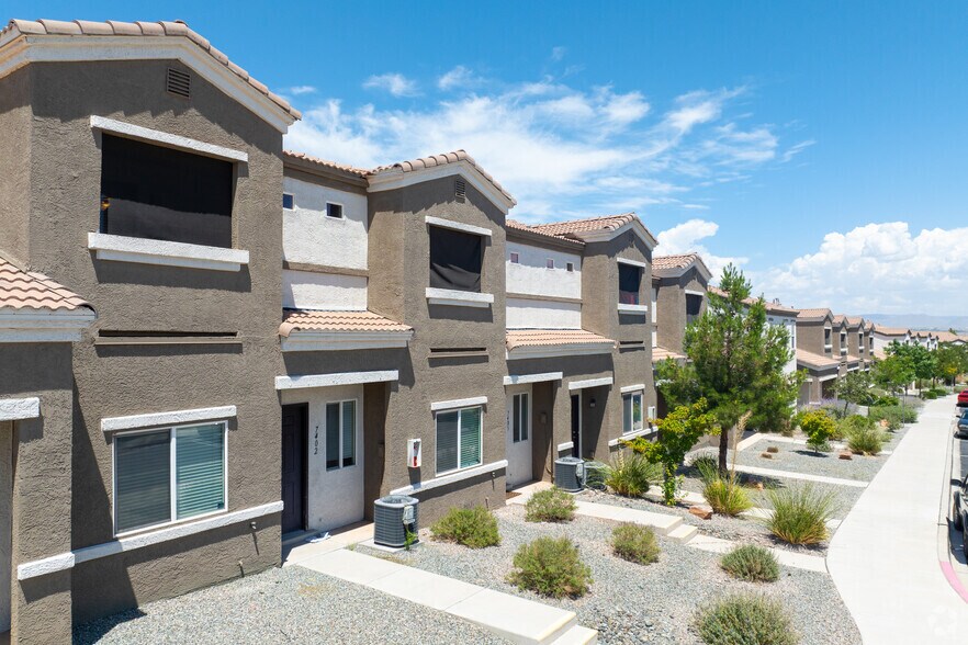 2300 Diamond Mesa Trail Southwest