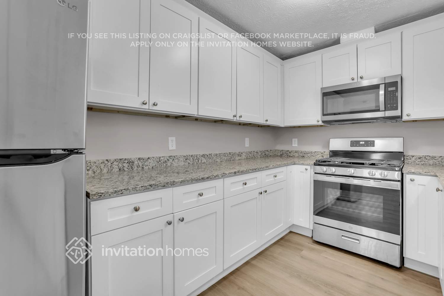 Building Photo - 3742 Saddle Ridge Dr SW
