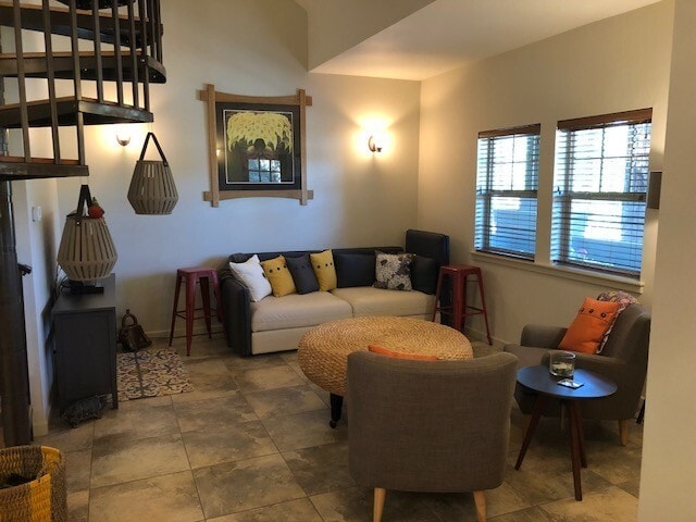 Building Photo - NW Crossing Townhome