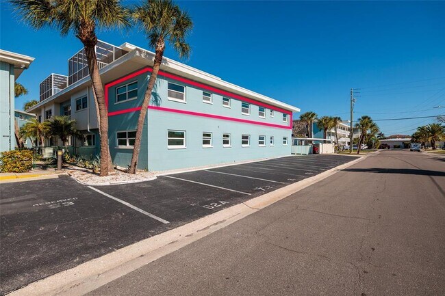 Building Photo - 6000 2nd St E