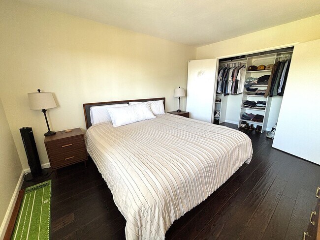 Building Photo - Live the Coveted Encinitas Lifestyle!