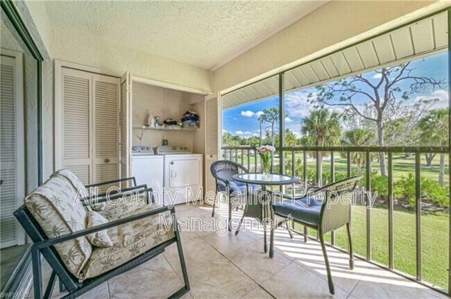 Building Photo - 8366 Charter Club Cir