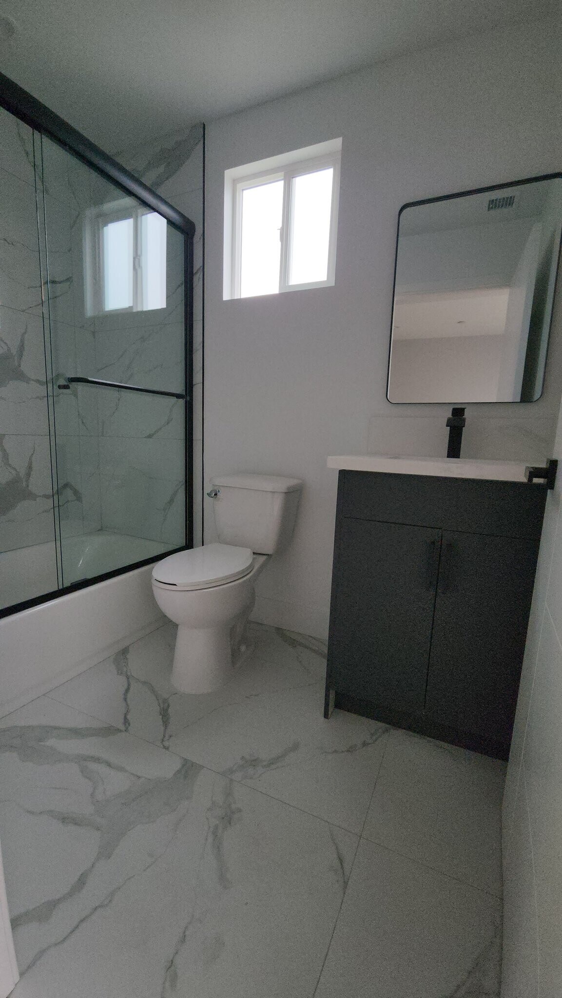 Building Photo - 5729 Klump Ave