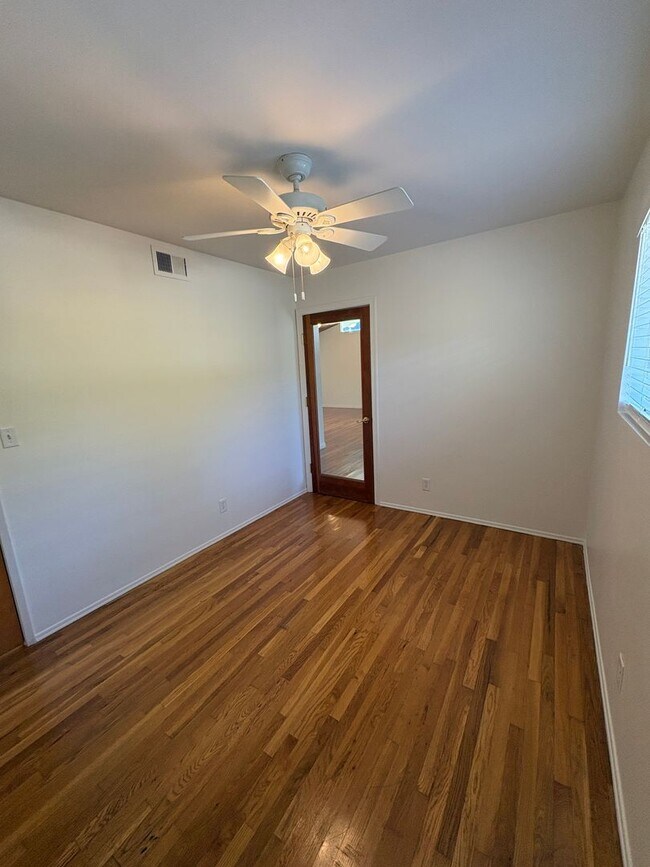 Building Photo - FOR LEASE: 3 Bed / 3 Bath + Family Room Home – Ojai, CA