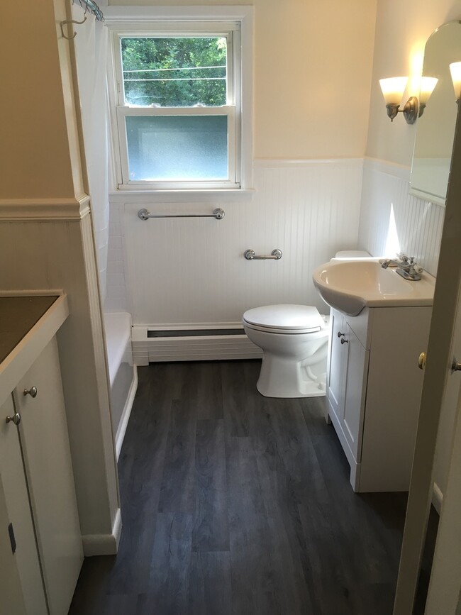 Bathroom - 64 Main St