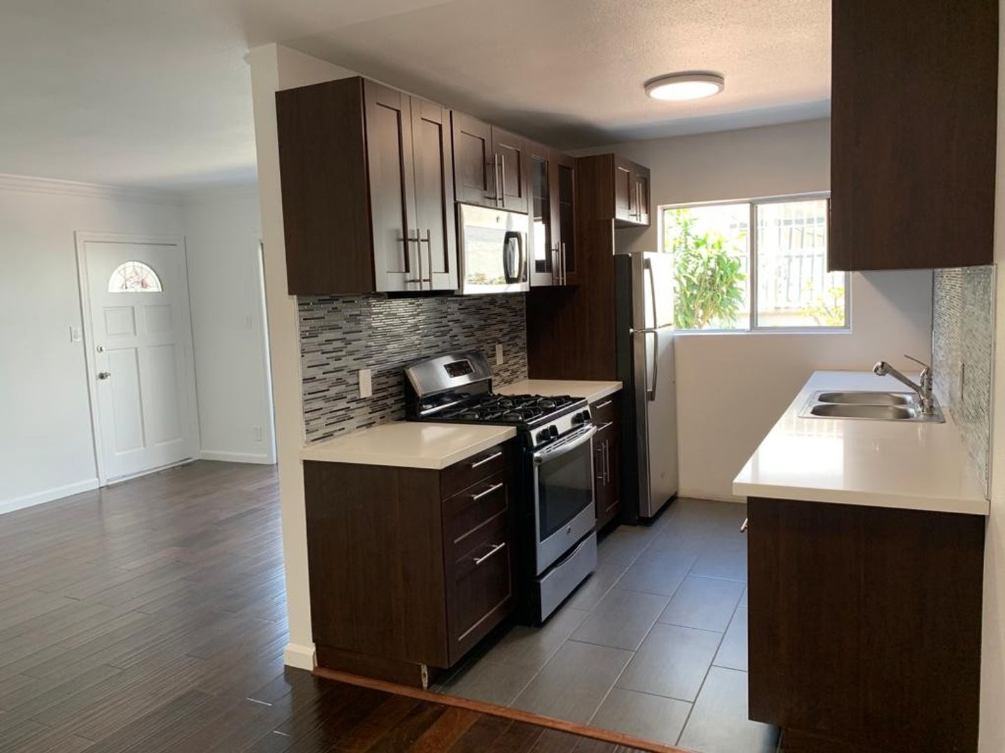 kitchen 2 - 8843 Alcott St