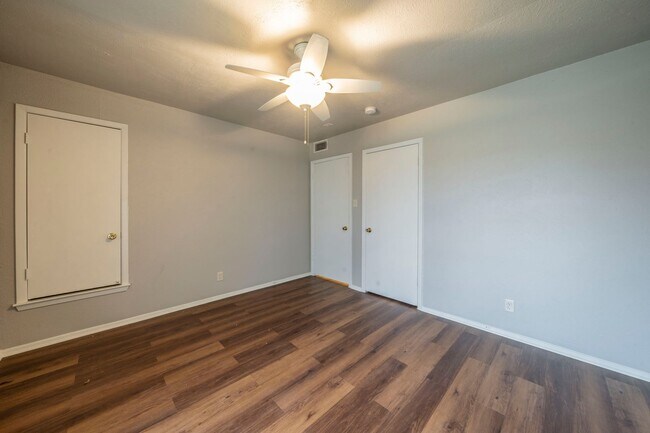 Building Photo - 3109 Las Vegas Trail