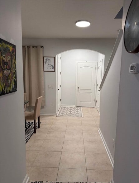 Building Photo - 4220 Plantation Oaks Blvd