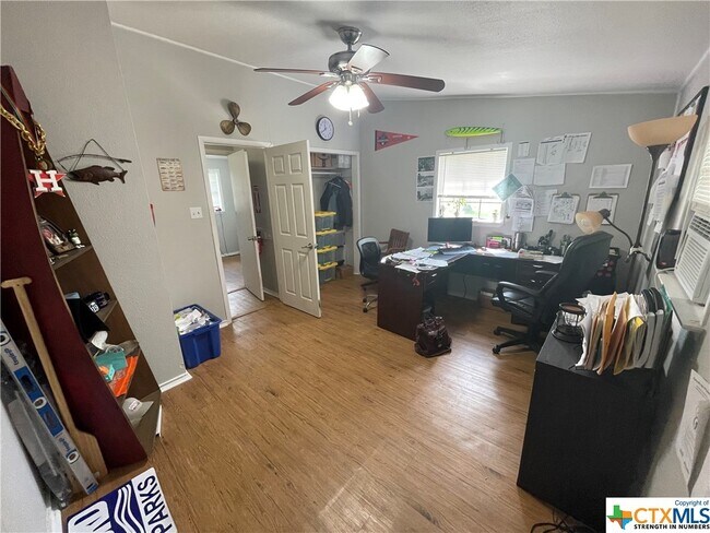 Building Photo - 1910 FM2673