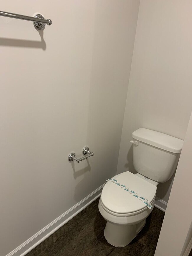 Building Photo - *PRE-LEASING*  Three Bedroom | Two Bathroo...