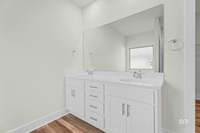 Building Photo - 10464 Winning Colors Trl