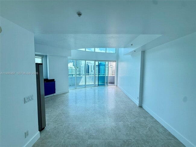 Building Photo - 60 SW 13th St