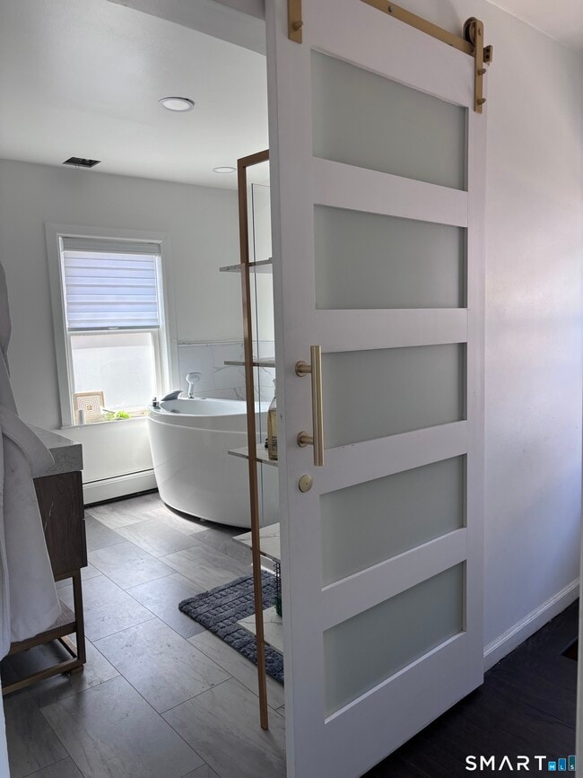 Building Photo - 94 Prospect Ave