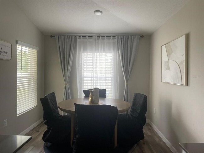 Building Photo - 5365 Maddie Dr