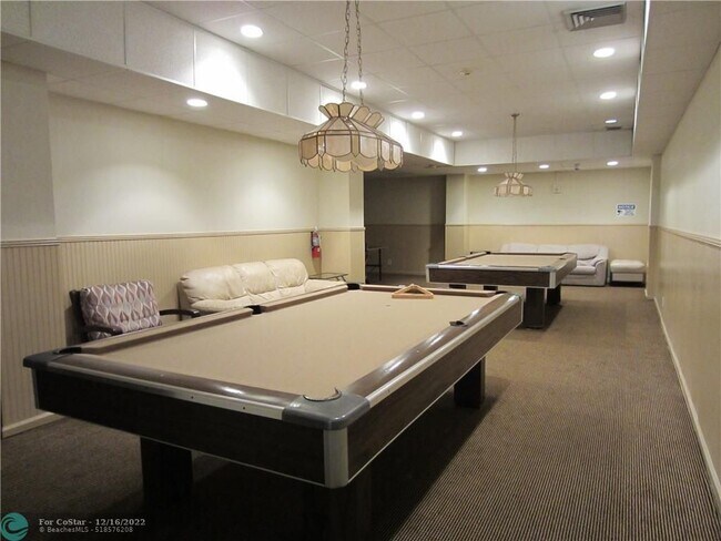 Building Photo - 1370 S Ocean Blvd