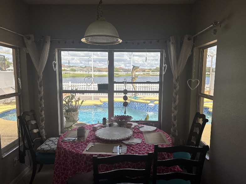 Primary Photo - 1555 Harrier Dr