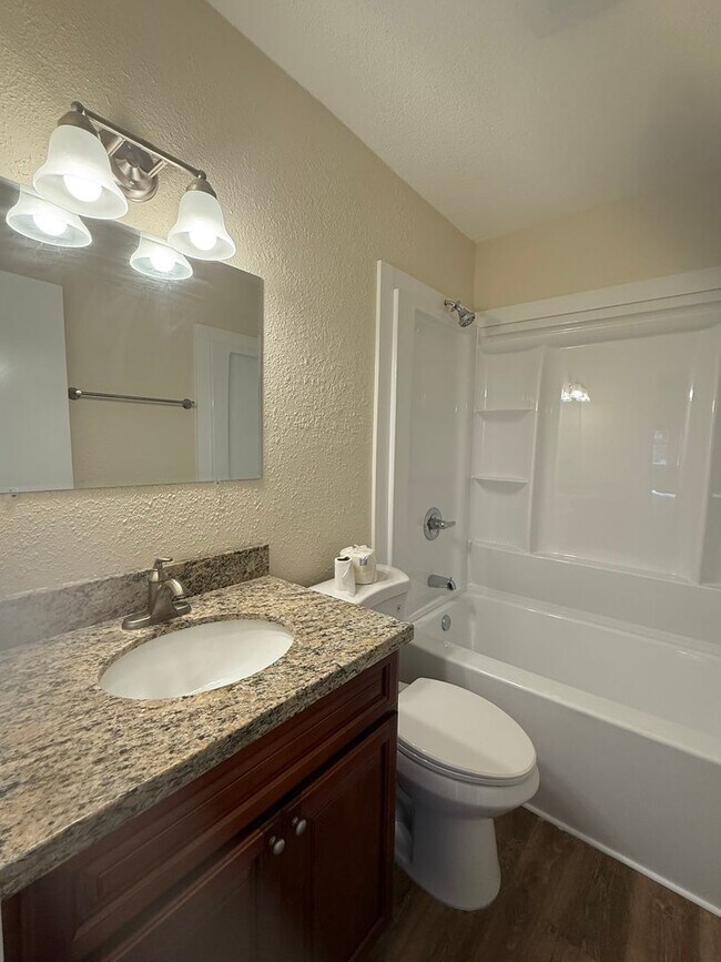 Building Photo - Northwood Village Corner Lot