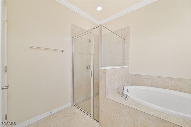 Building Photo - 8979 Water Tupelo Rd