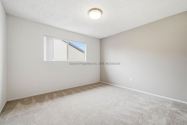 Building Photo - 7280 Corsican Dr