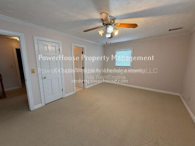 Building Photo - 3209 Henderson Walk