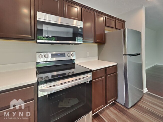 Building Photo - 8042 Loveridge Drive