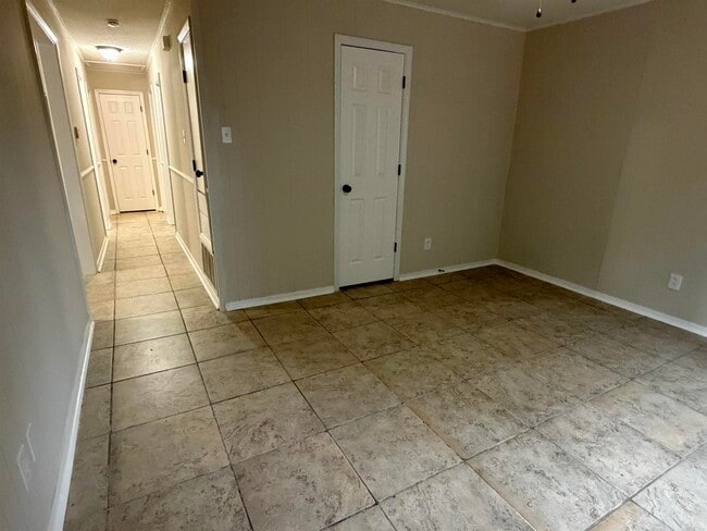 Building Photo - 10002 Stardust Trail