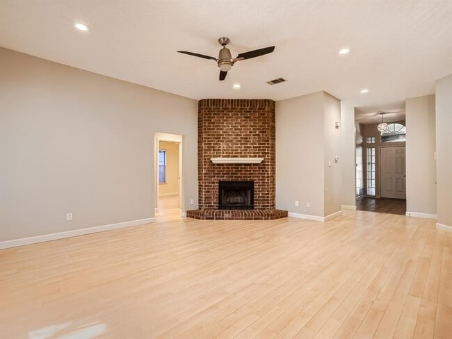Building Photo - 6003 Brown Rock Trail