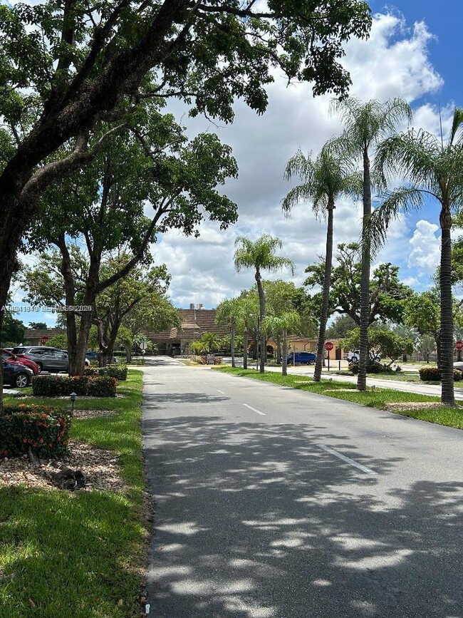 Building Photo - 200 Gate Rd