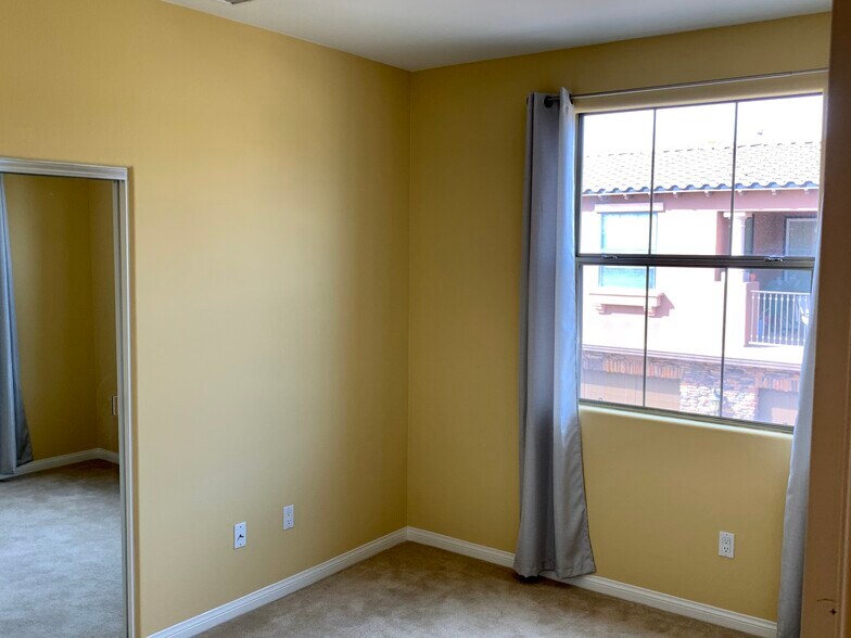 Bedroom 2 - 4153 Via Mattina