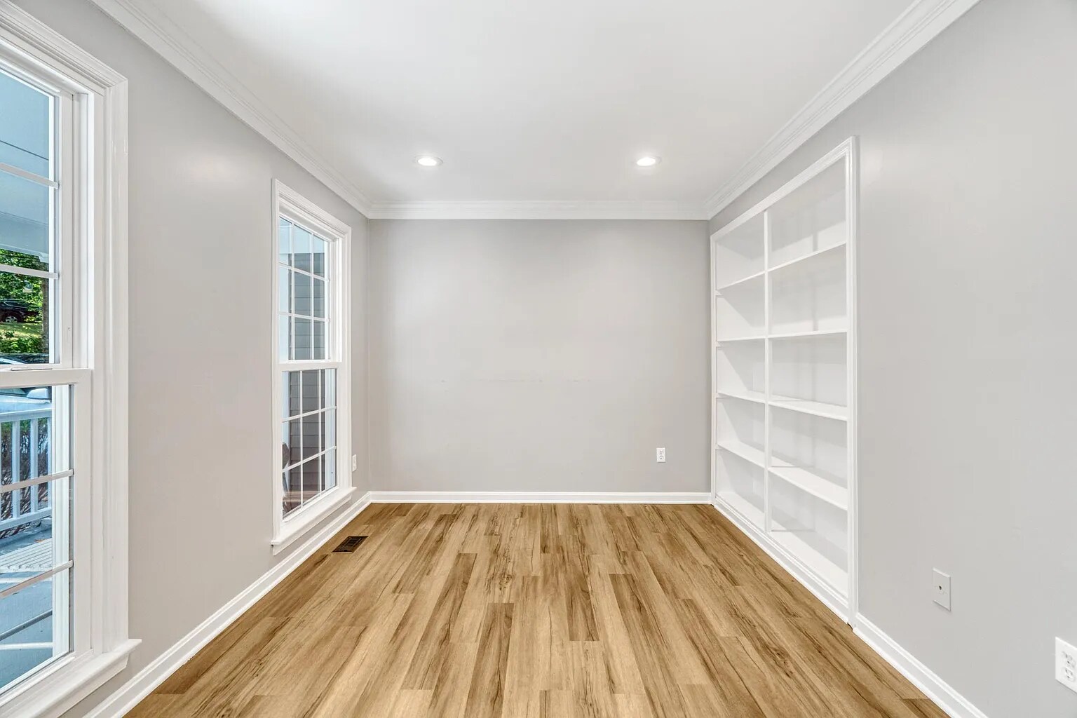 Building Photo - 11896 Fawn Ridge Ln