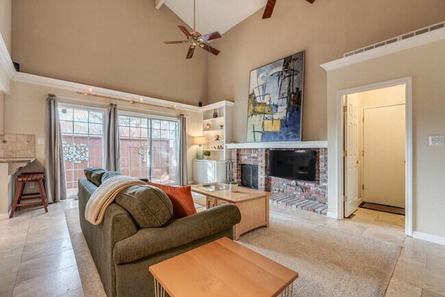 Building Photo - Fully Furnished Reno Retreat – Utilities Included & Flexible Lease Terms