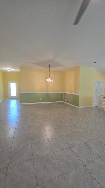 Building Photo - 70 Oakleaf Way