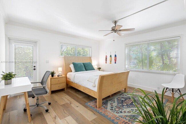Building Photo - 65 Hendricks Isle