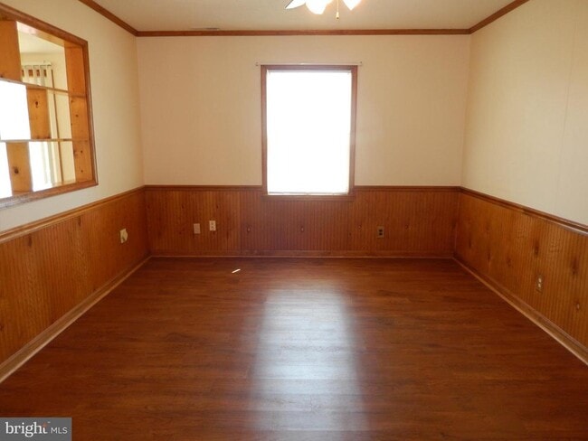Building Photo - 16226 Little Ferry Rd