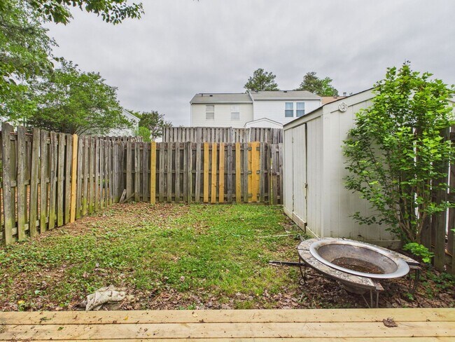 Building Photo - 8410 Klarey Ct