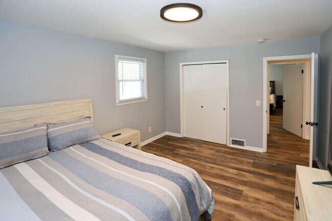 Building Photo - 6157 Orville Dr