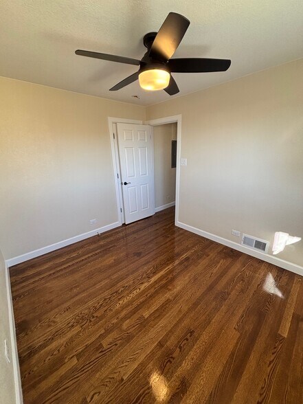 Building Photo - 2220 Ames St