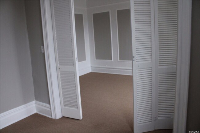 Building Photo - 78-10 82nd St