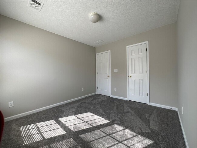 Building Photo - 3613 Gainesway Trace