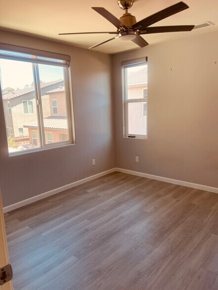 Building Photo - 6251 E Overlook Way