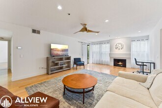 Building Photo - Fully Furnished Condo (2 Bed/2 Bath + Den) Nestled in the Coveted Newport Heights Community!