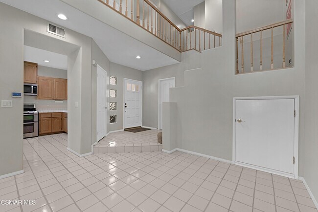 Building Photo - 1048 Mountain Oak Pl