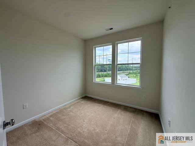 Building Photo - 338 South Dr