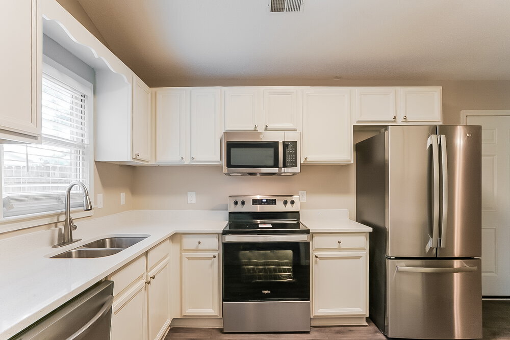Building Photo - 76 Villa Rosa Dr