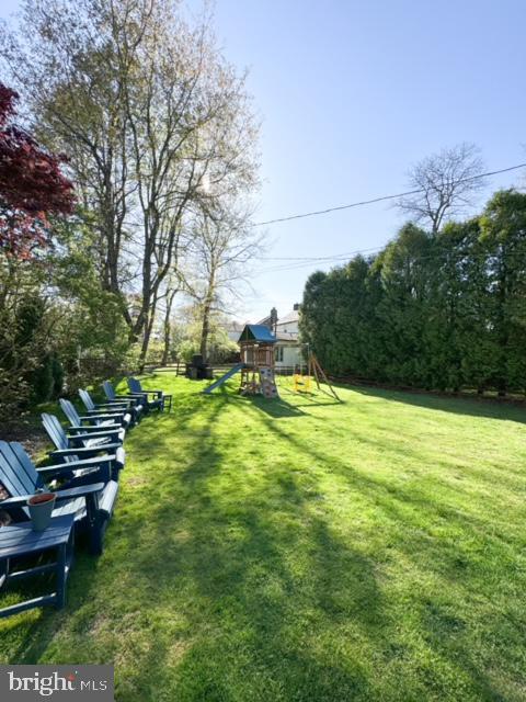 Building Photo - 235 Rodney Cir