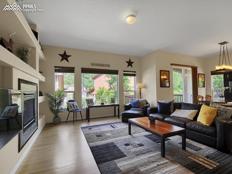 Building Photo - 4478 College Park Ct