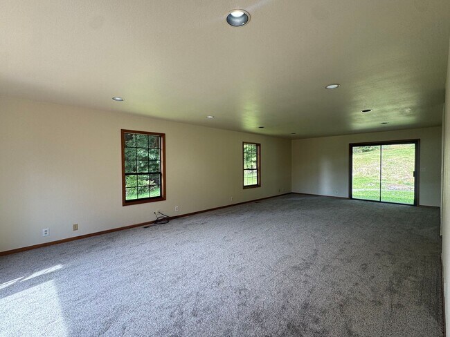 Building Photo - 2097-2153 Wrigley Rd