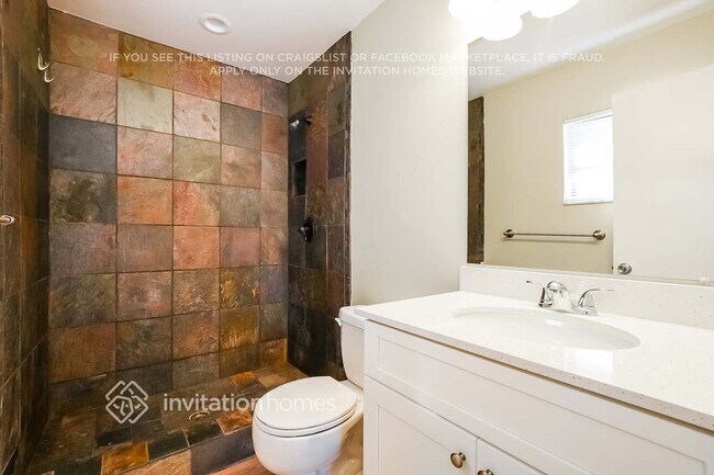 Building Photo - 4635 Robert St