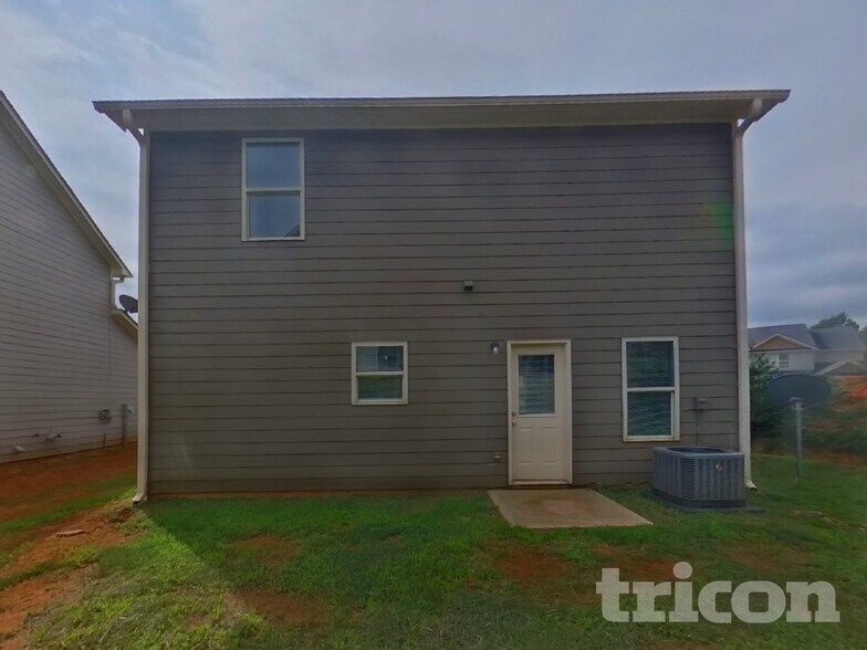 Building Photo - 30 Wyndham Ct