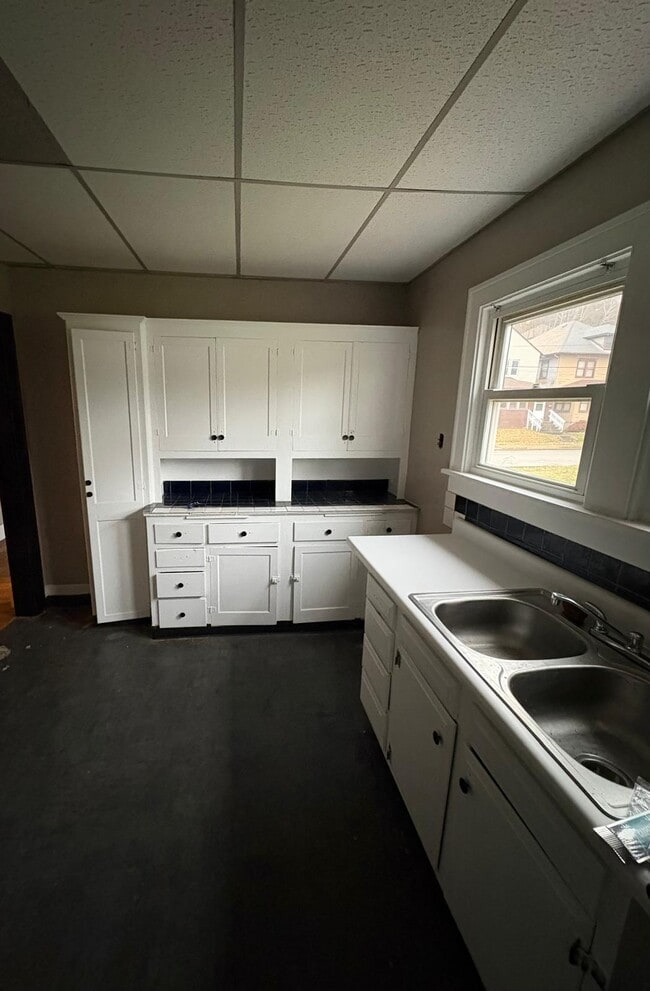 Building Photo - 3426 Orchard St